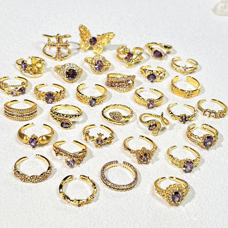Cross-border, super ethereal, sweet and cool purple diamond ring for the ninth girl, purple Lihuo, light luxury, exquisite and niche retro snake-shaped geometric ring trend Application Scenario