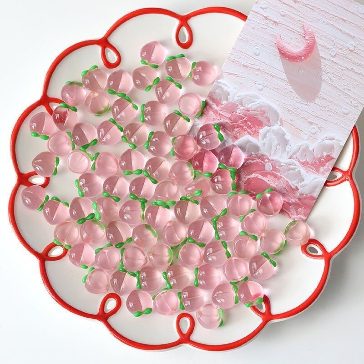 Peach resin accessories, hairpins, fruit-based cream glue small accessories wholesale, DIY handcrafted hairpin materials Application Scenario