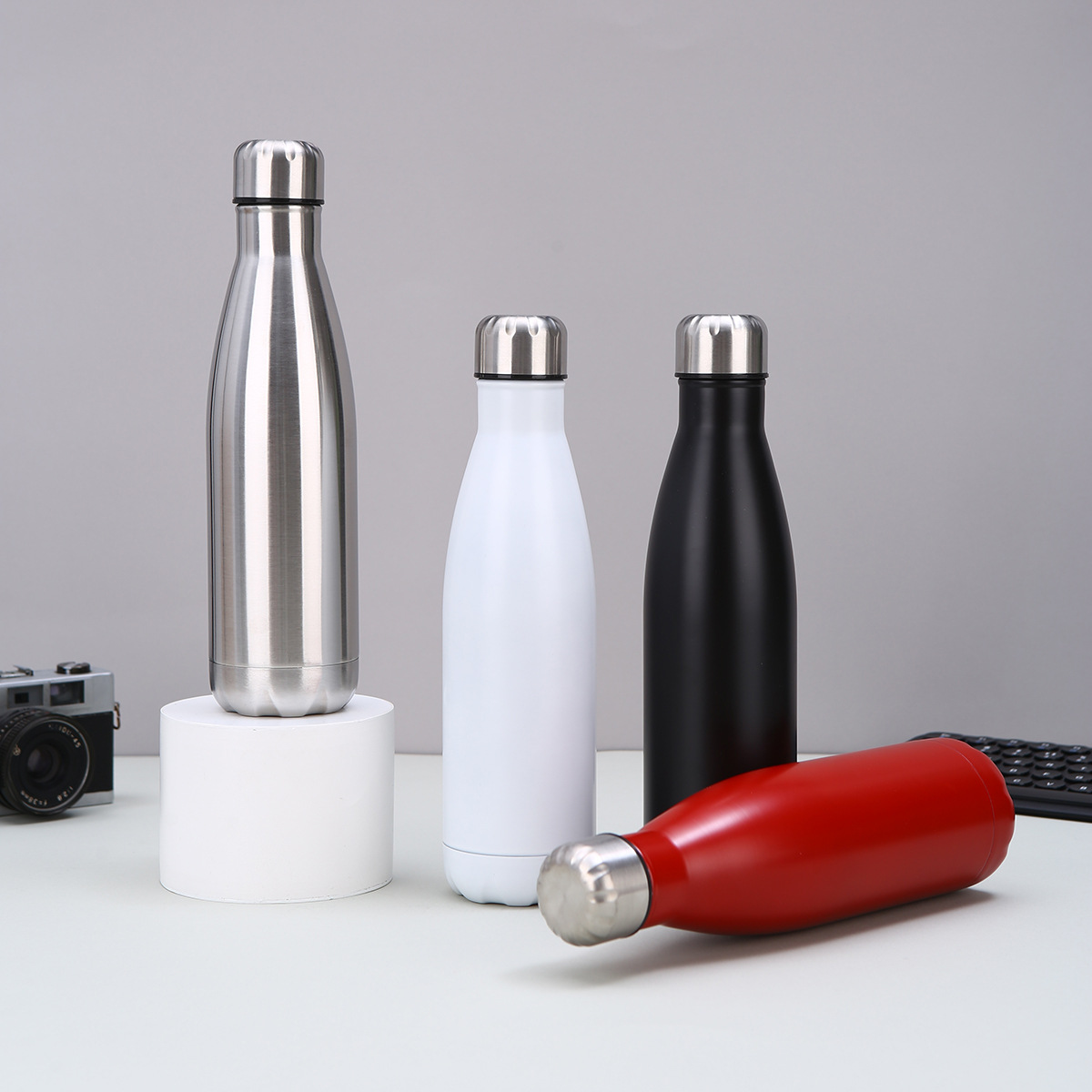 Customized 304 stainless steel cola bottle, American-style small-mouth vacuum sports water bottle, double-layer bowling ball-style insulated cup details Picture