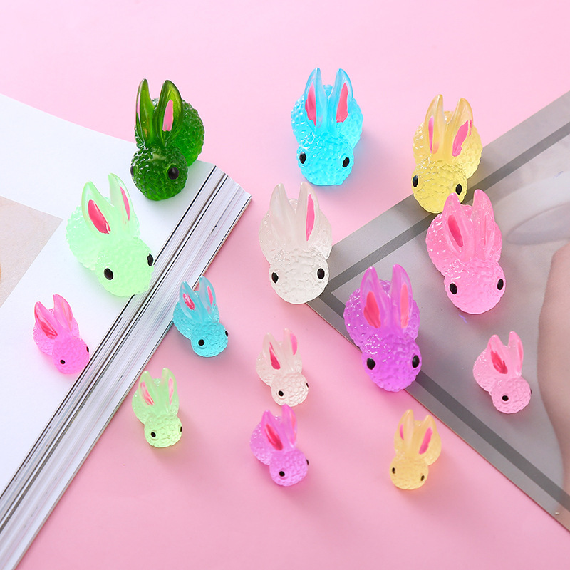 Resin accessories, luminous rabbits, cute cartoon children's trendy toys, creative luminous keychain accessories, and house play ornaments details Picture