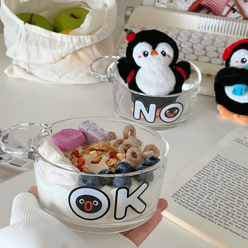 Korean InS-style creative penguin glass bowl breakfast bowl, high appearance level home salad bowl ok penguin glass bowl details Picture