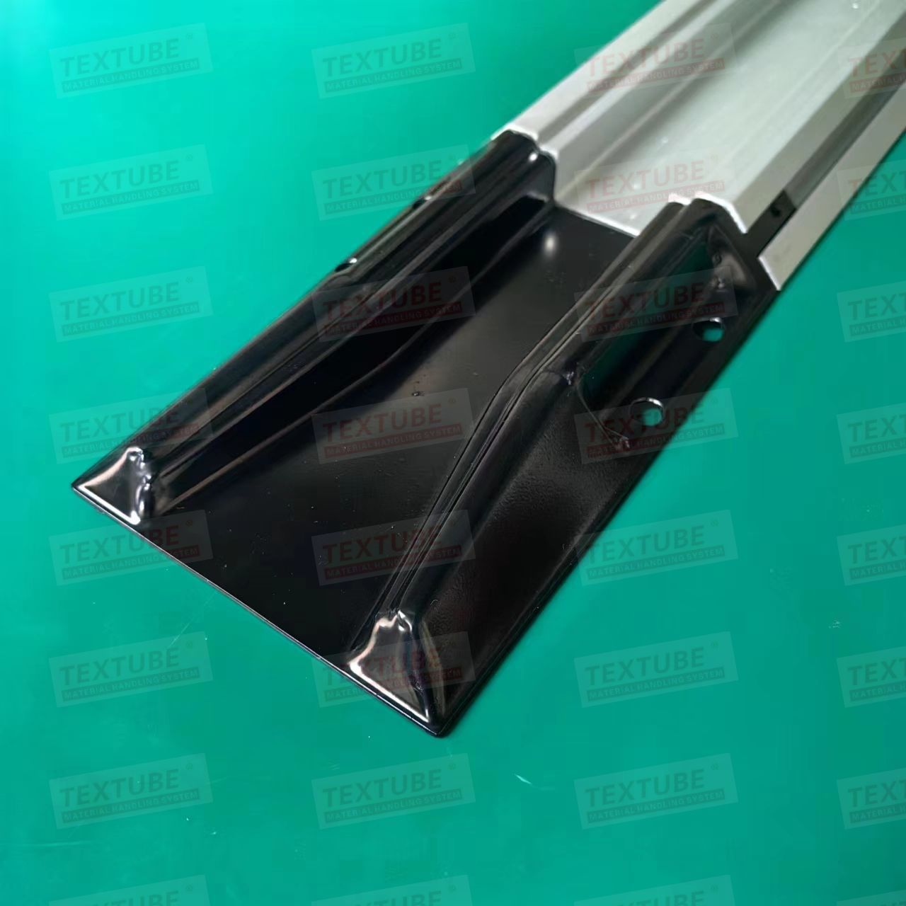 Aluminum alloy guide rail grooves, track strips, turtle car, ground rail installation design, arrangement of partition rails, guide rail accessories, handcart Specification drawing