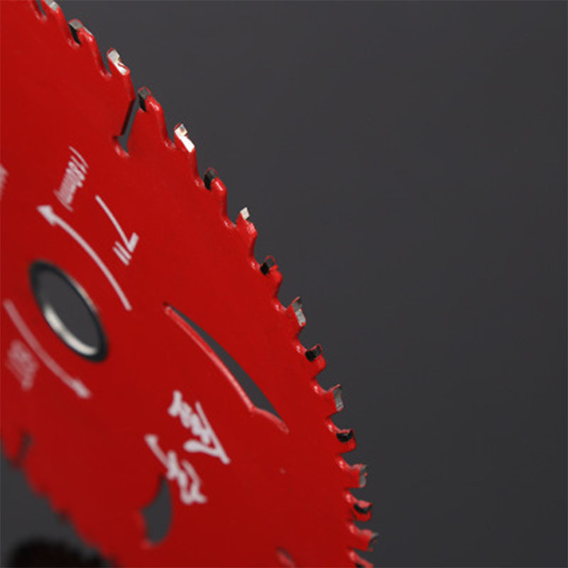 Woodworking alloy saw blades, wood, plastic, aluminum cutting blades, multi-specification wear-resistant saw blades, wood saw blades Application Scenario