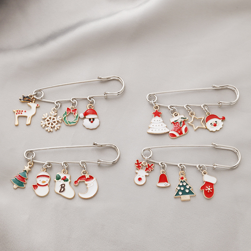 Cross-border new Christmas tree, snowflake, reindeer, Christmas stocking, brooch, trendy sweater and accessory Christmas series details Picture