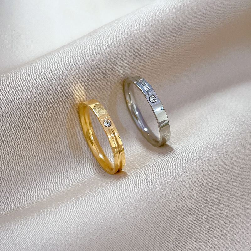 【 Non-fading 】 Minimalist geometric titanium steel cold style dance ring for men and women, trendy and simple food rings on Instagram Specification drawing