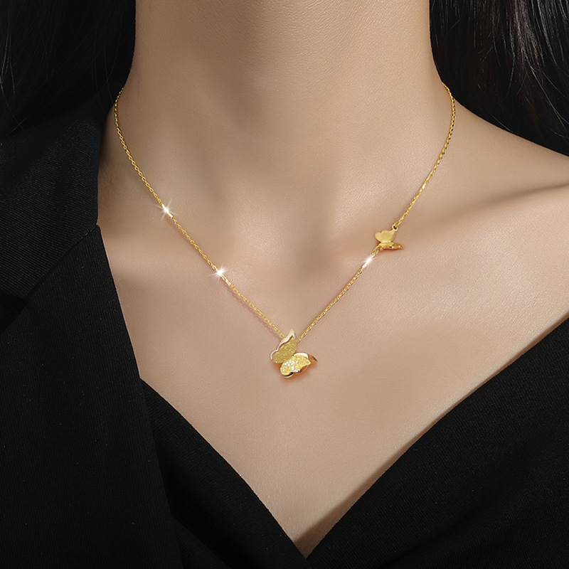 【 All-titanium Steel 】 InS-style butterfly necklace for women, simple and exquisite, super ethereal and niche design, cold style collarbone chain details Picture