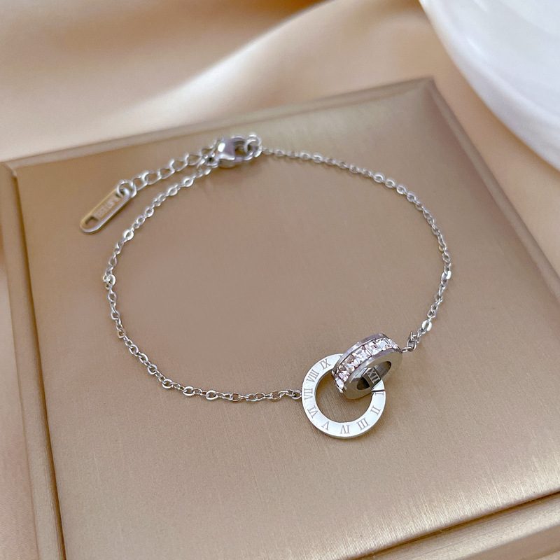 【 All-titanium Steel 】 Elegant Roman ring style, lucky minimalist chain bracelet, female Internet celebrity, retro best friend Application Scenario