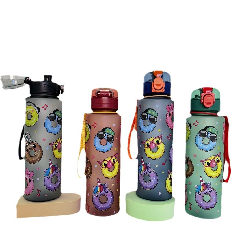 New cartoon-patterned matte plastic cup, portable donut water cup, lock buckle bouncy lid, direct drinking schoolbag cup Item Picture