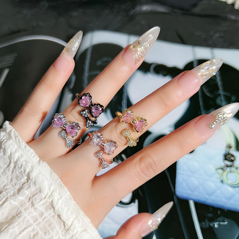Sweet and girlish, elegant pink diamond heart-shaped bow ring for women, simple, individual, niche and cold style exquisite ring details Picture