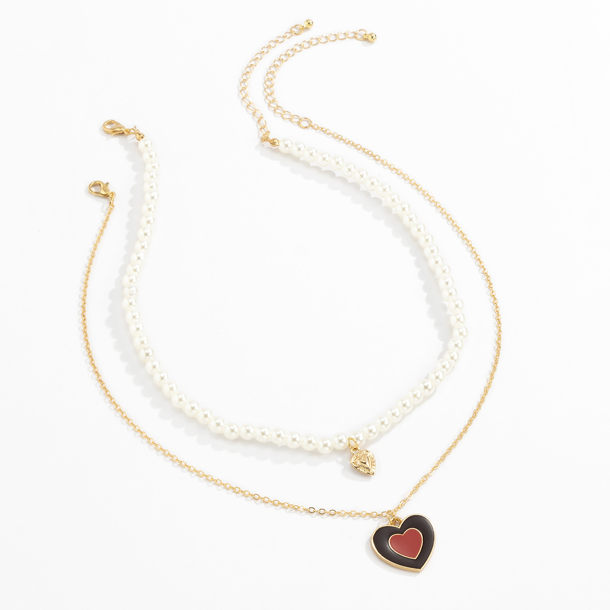Hip-hop sweet and cool geometric oil-dripping heart necklace, retro imitation pearl set, beaded necklace, European and American cross-border jewelry details Picture
