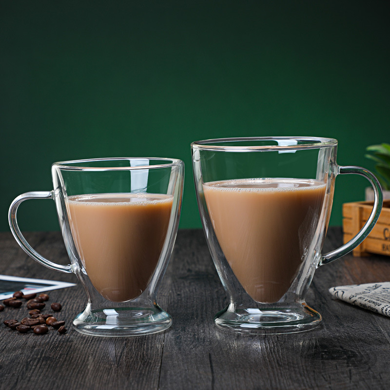 Customized double-layer glass cups, heat-insulating transparent tea cups, creative water cups, coffee cups, beverage cups, double-layer water cups with handles full figure
