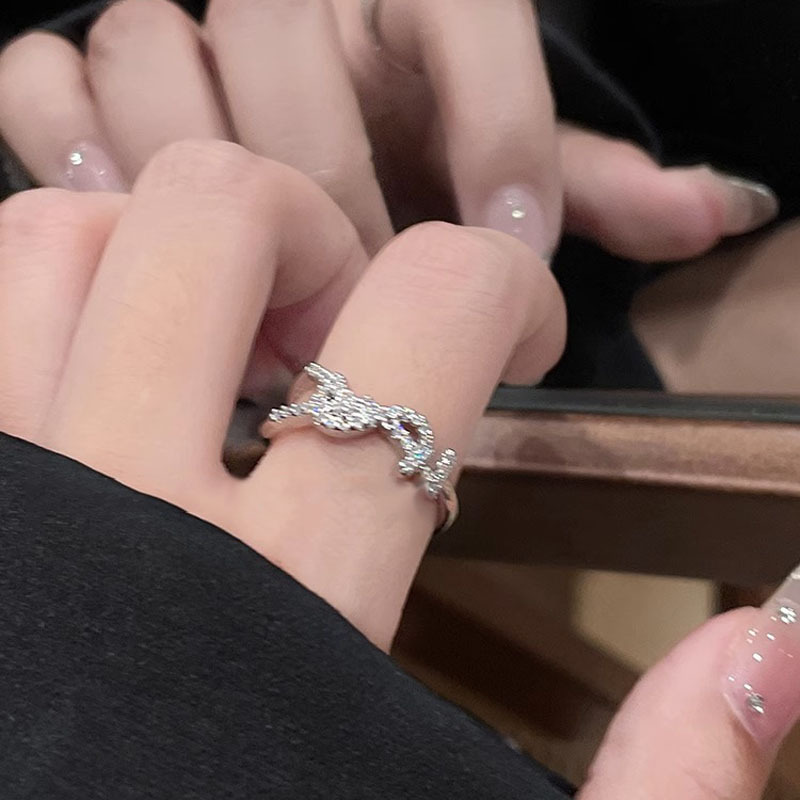 Sweet and cool letter zircon ring, a light luxury and niche design for women, a high-end index finger ring, fashionable and individual opening ring trend Specification drawing