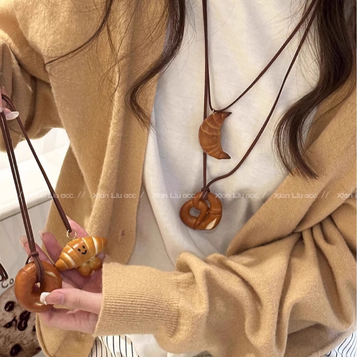 Handmade bread, alkali water knot, croissant, croissant, pendant necklace, a unique, fashionable and versatile necklace accessory for women full figure