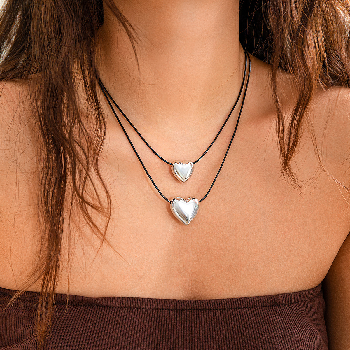 European and American cross-border jewelry, creative and simple heart-shaped pendant, versatile collarbone chain, personalized wax thread, cold style necklace for women details Picture