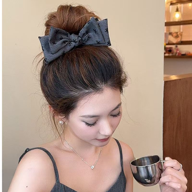 Elegant design, bow-shaped bun hair clip, women's high-end updo, high ponytail grab clip, new fabric hair clip full figure