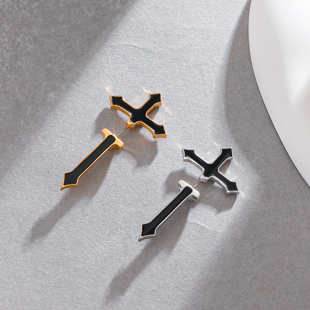 Gothic dark cross, piercing nail girl, European and American ins style simple metal earrings, cool and exaggerated earrings trend Application Scenario