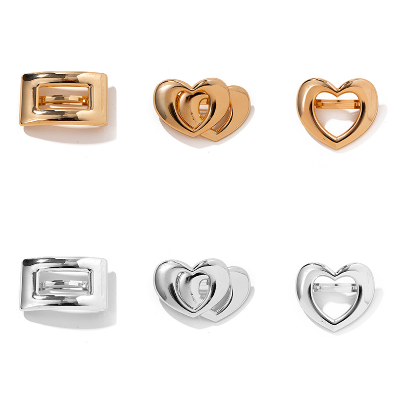 European and American cross-border hair accessories, simple yet luxurious heart-shaped braided hair clips, alloy electroplated high-end hair clips wholesale Item Picture