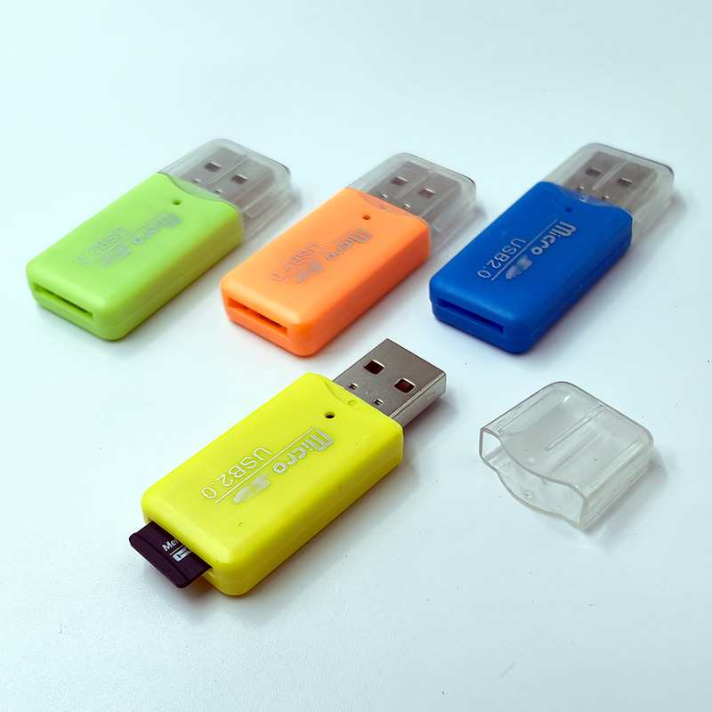 The color of the TF card reader with USB2.0 interface will be randomly sent full figure