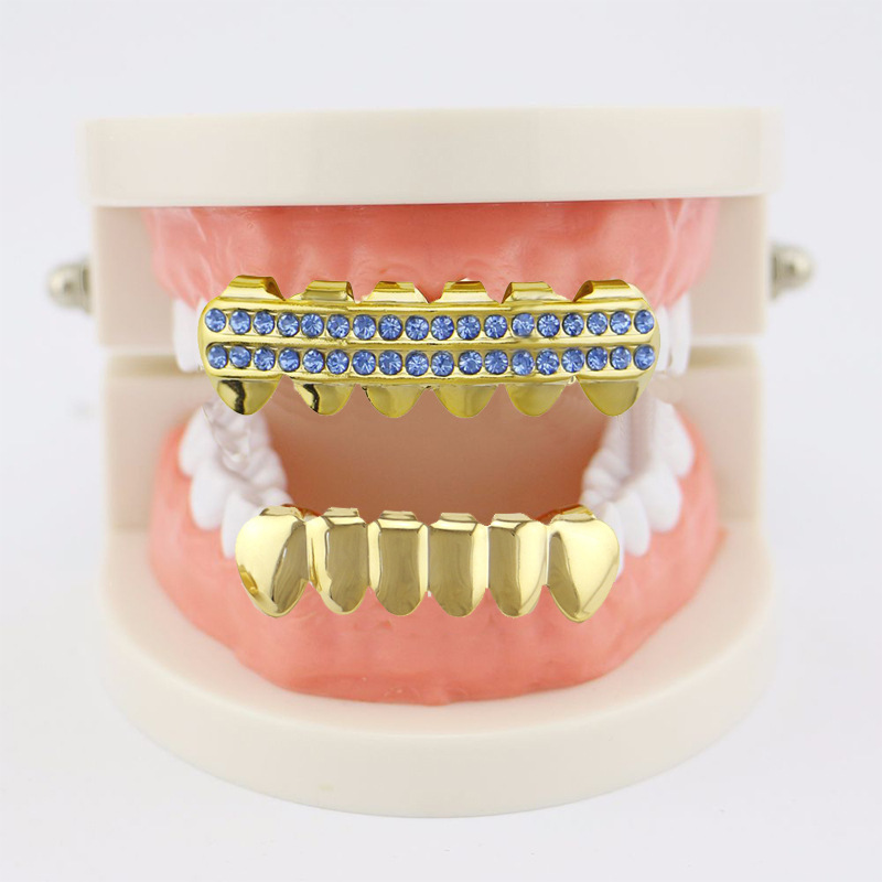 Hip-hop style bling teeth gold-plated and diamond-encrusted hip-hop gold dental crowns are supplied by the manufacturer Application Scenario