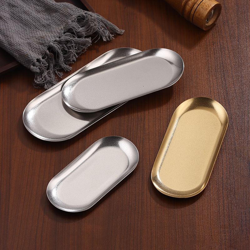 Snowpatterned Korean-style thickened stainless steel oval plate, barbecue plate, flat plate, vegetable plate, snack plate, vegetarian dish, inventory plate and heart plate full figure
