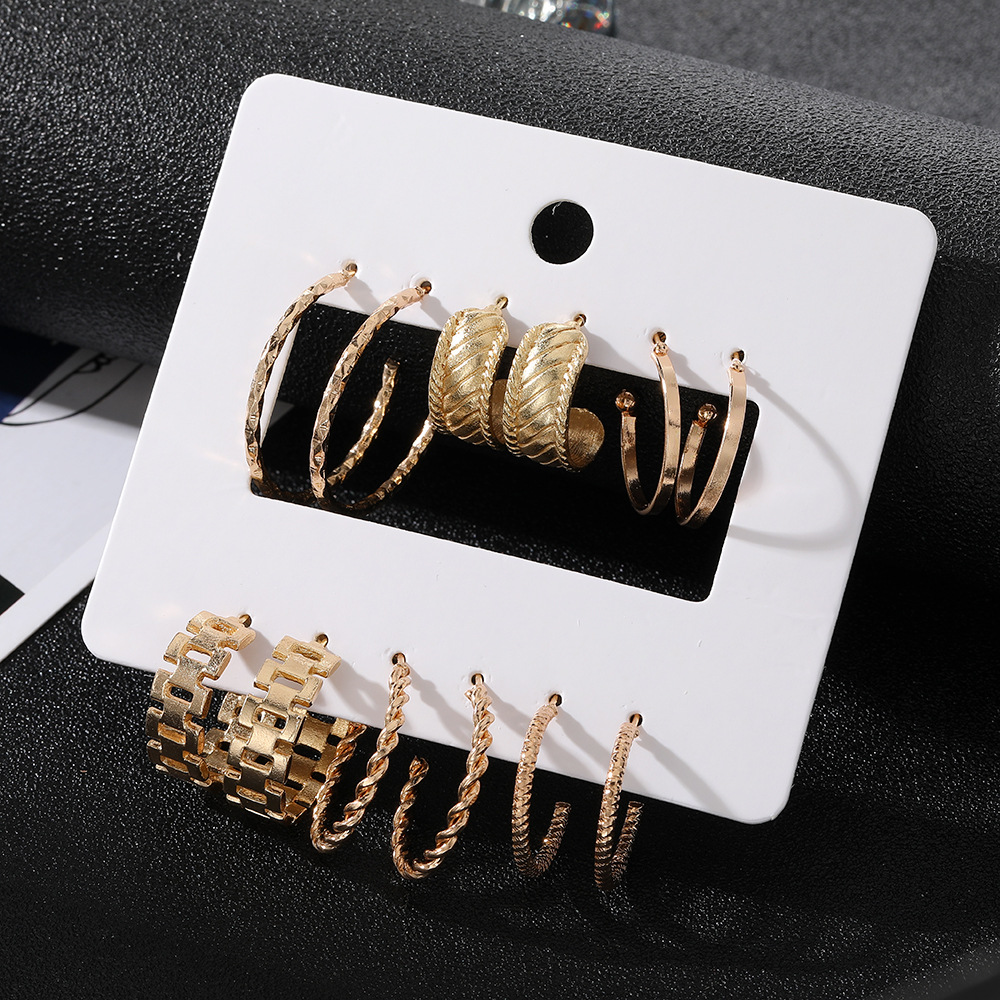 Wholesale of new light luxury cross-border accessories from Europe and America, including ins card-mounted earrings, creative gold watch chain-style 6-piece earrings Specification drawing