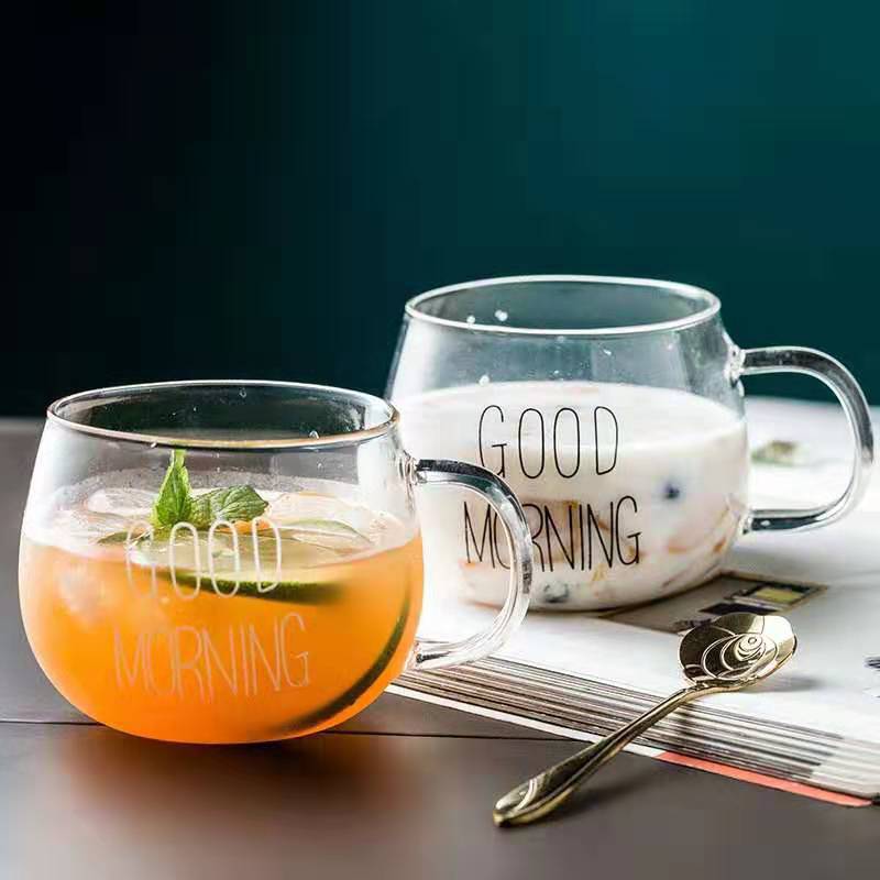 Breakfast cup, glass water cup, beverage cup, juice cup, transparent milk cup, coffee cup, glass cup with handle Application Scenario