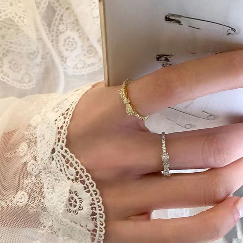 Zircon bow light luxury open ring for women, a Korean niche retro, simple and versatile, elegant ring details Picture