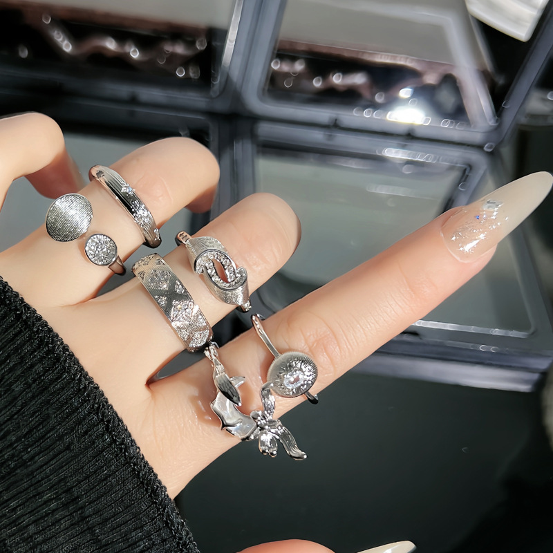 Simple geometric Italian craftsmanship brushed, fashionable open ring, women's Instagram, cold style, high-end feel ring details Picture