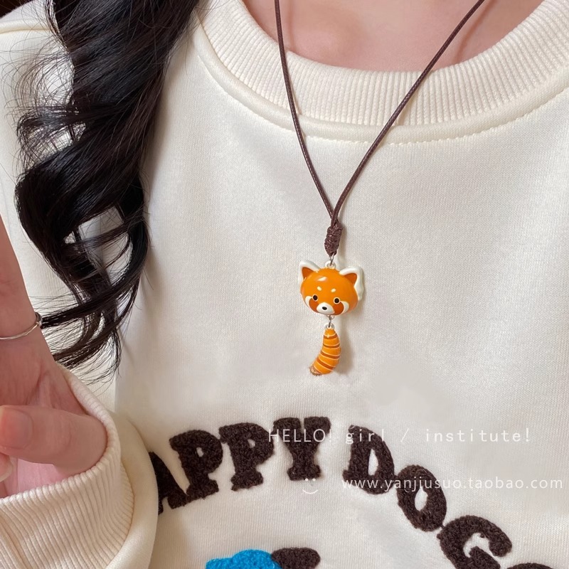 Cute and adorable raccoon and dog pendant necklace, long design for women, pull-out neck sweater chain, a rare and versatile necklace full figure