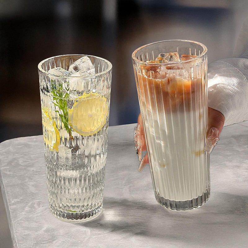 High appearance level transparent coffee iced Americano glass cup, large-capacity covered straw cup, office drinking cup Specification drawing