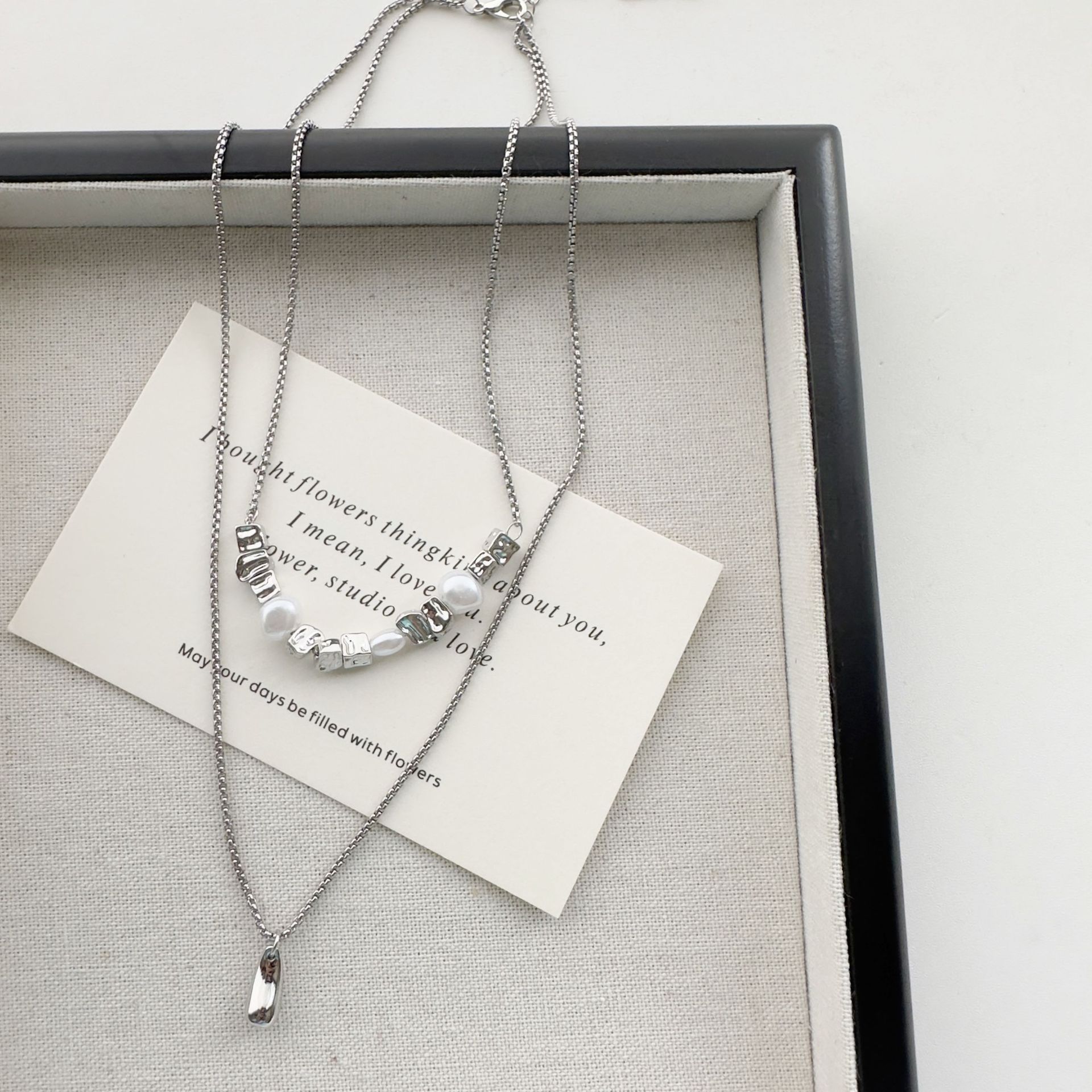 Irregular square double-layer necklace with water drop pendant for women, 2025 new style, simple, versatile and niche collarbone chain details Picture