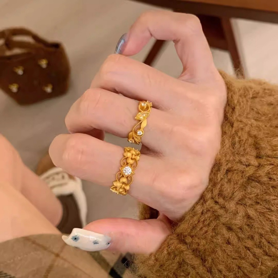 vintage iris lace vine ring for women, a light luxury and high-end index finger ring, a niche open ring Specification drawing
