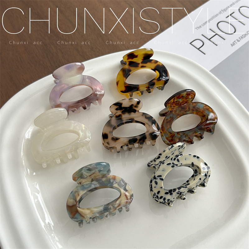 Korean acetate retro half-tied hair clip at the back of the head, small clip hair clip, elegant and stylish bangs clip for women's hair clips full figure