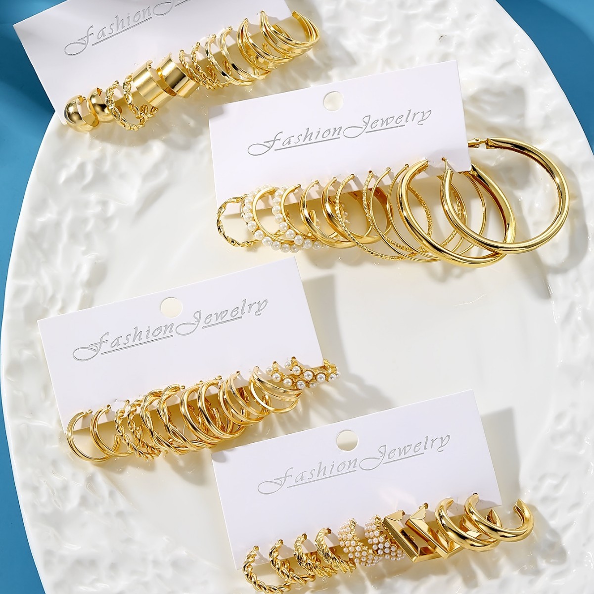 European and American style metal ear rings, square geometric earrings, retro pearl earrings, Hepburn style earring set combination details Picture