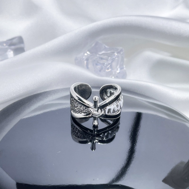 European and American dark series Saturn punk personality Open ring, neutral style, ins fashion, versatile and cool index finger ring Specification drawing