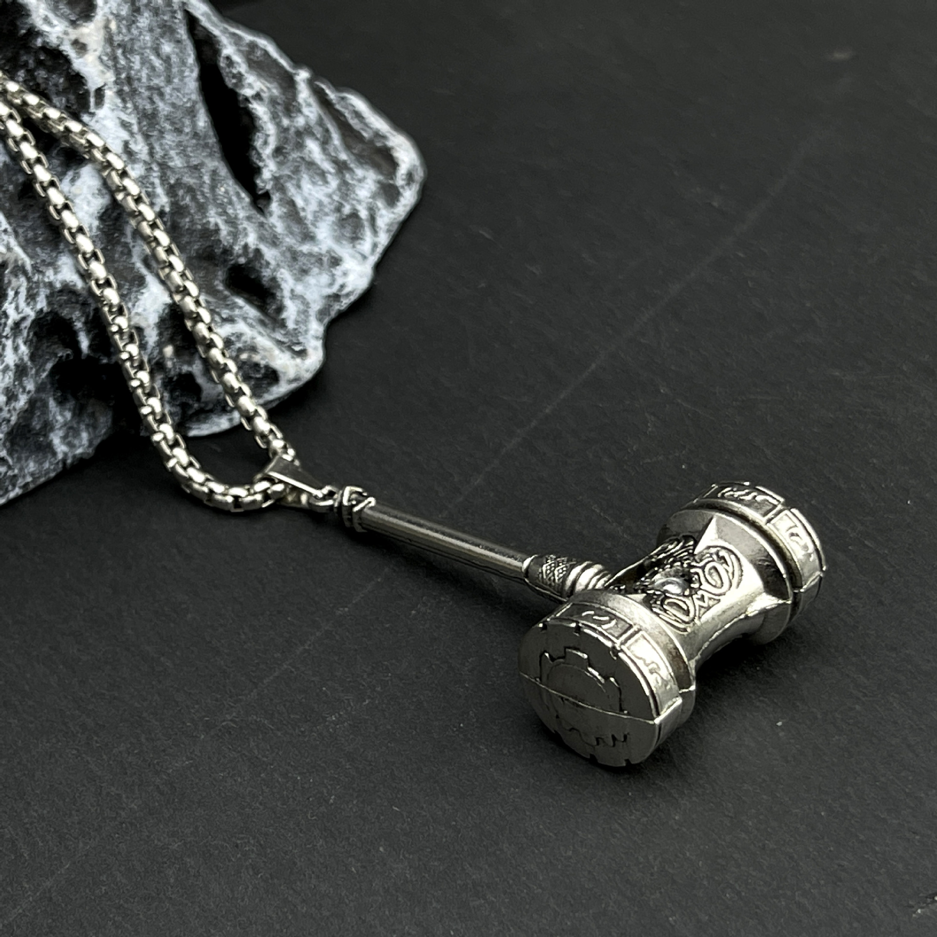 Wholesale of new cross-border Nordic Viking Thor's Hammer titanium steel necklace, personalized retro and trendy hip-hop alloy pendant for men details Picture