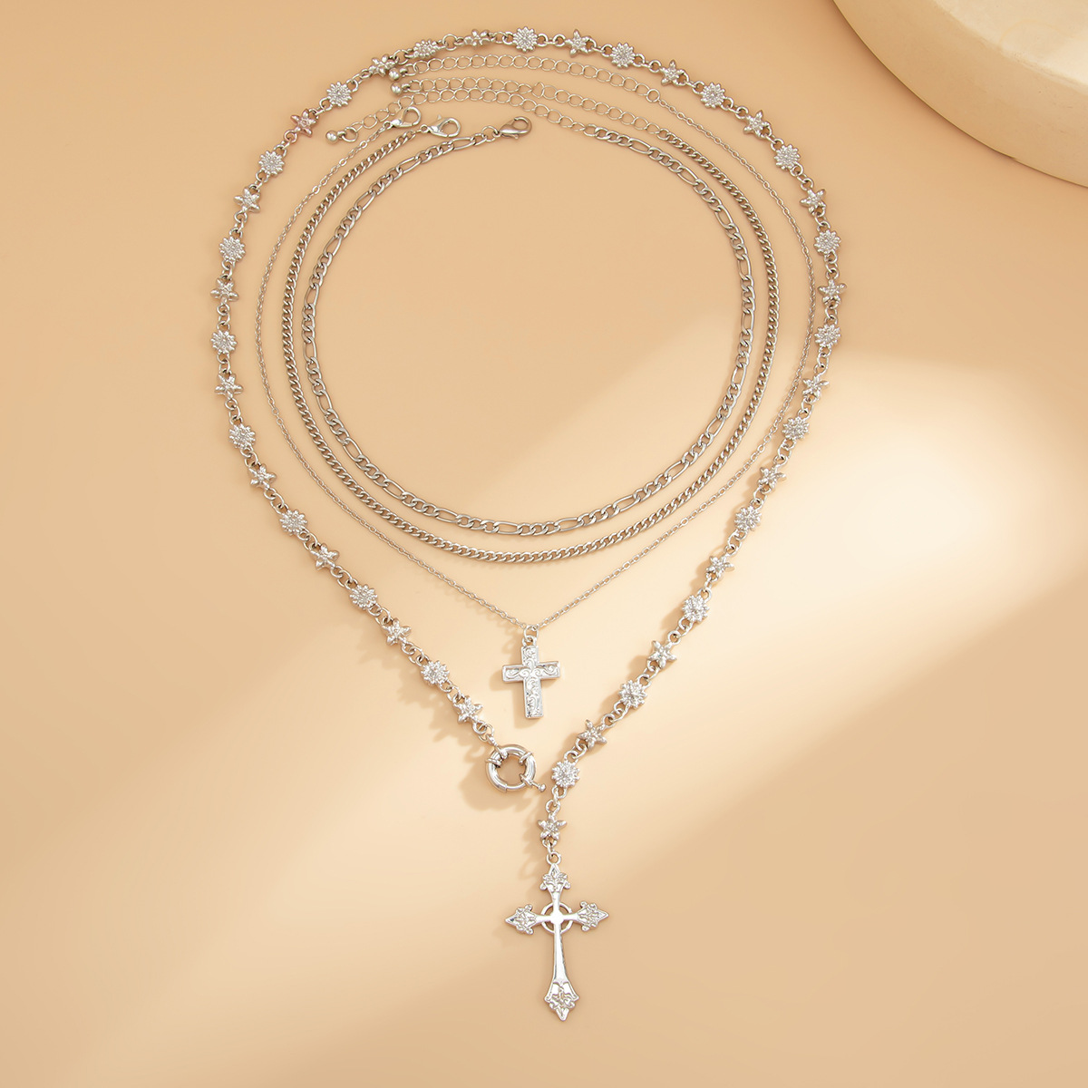 European and American cross-border jewelry hip-hop punk style cross tassel pendant necklace, fashionable and simple, layered collarbone chain Application Scenario
