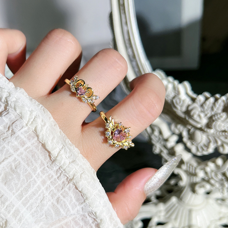A high-end pink diamond heart-shaped zircon angel wing ring, a women's crown, a unique and sweet layered fashionable and light luxury ring details Picture