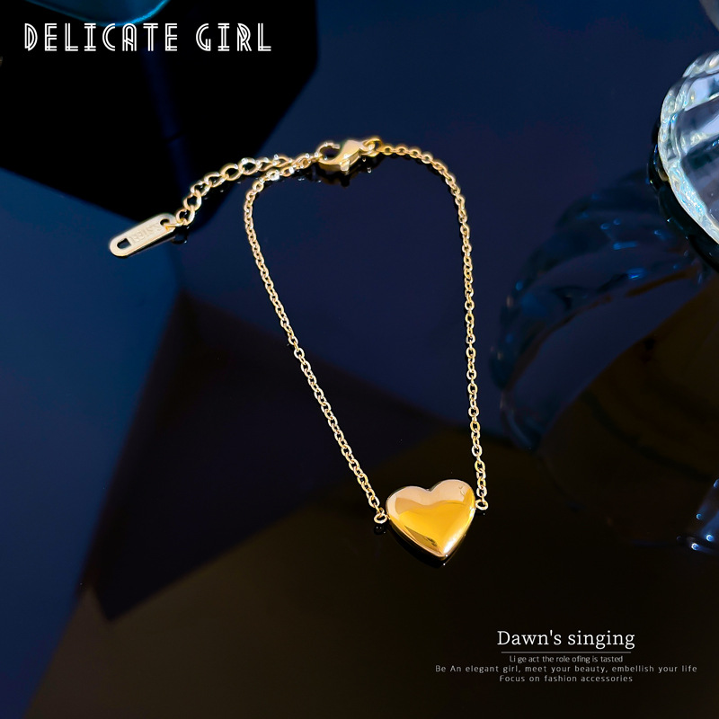 【 All-titanium Steel 】 Dongdaemun's minimalist and cold style heart-shaped chain bracelet, a retro best friend of a female Internet celebrity Specification drawing