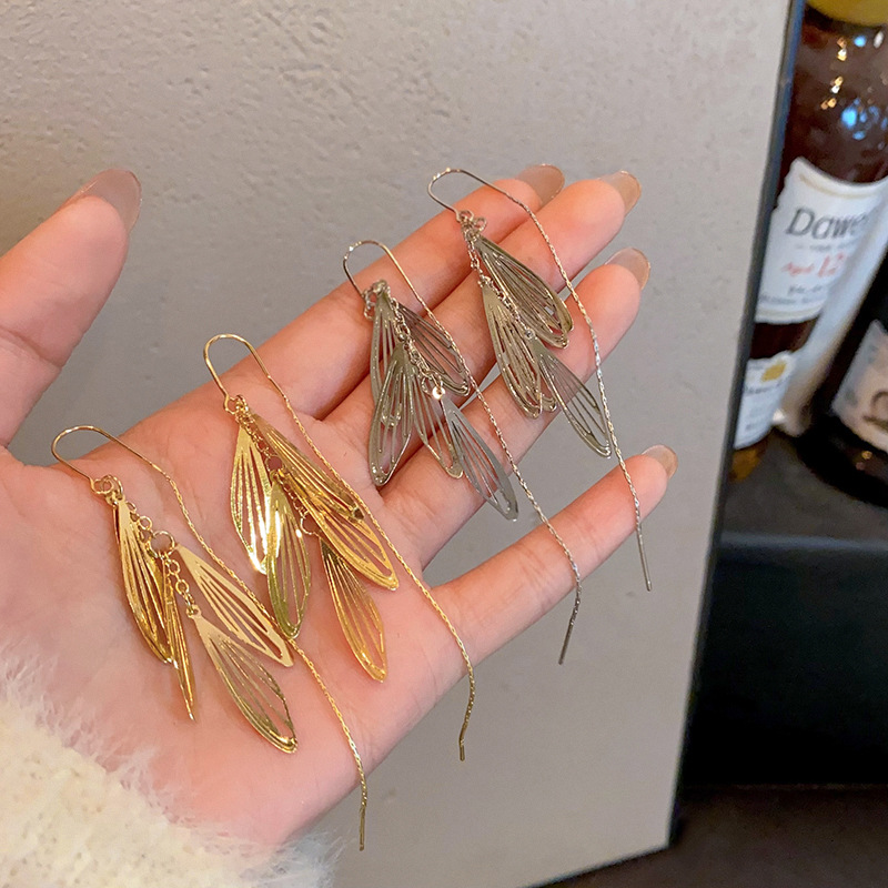 Super fairy metal wing tassel ear thread women's design sense, niche and versatile long earrings, round face slimming earrings full figure