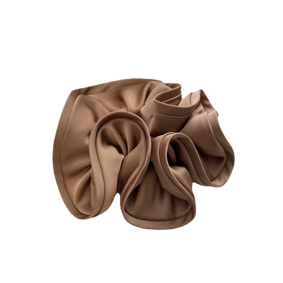 French retro black ear-rimmed large intestine hair band, satin large intestine hair band, women's high-end look, pleated hair tie, high-end and elegant hair tie Item Picture