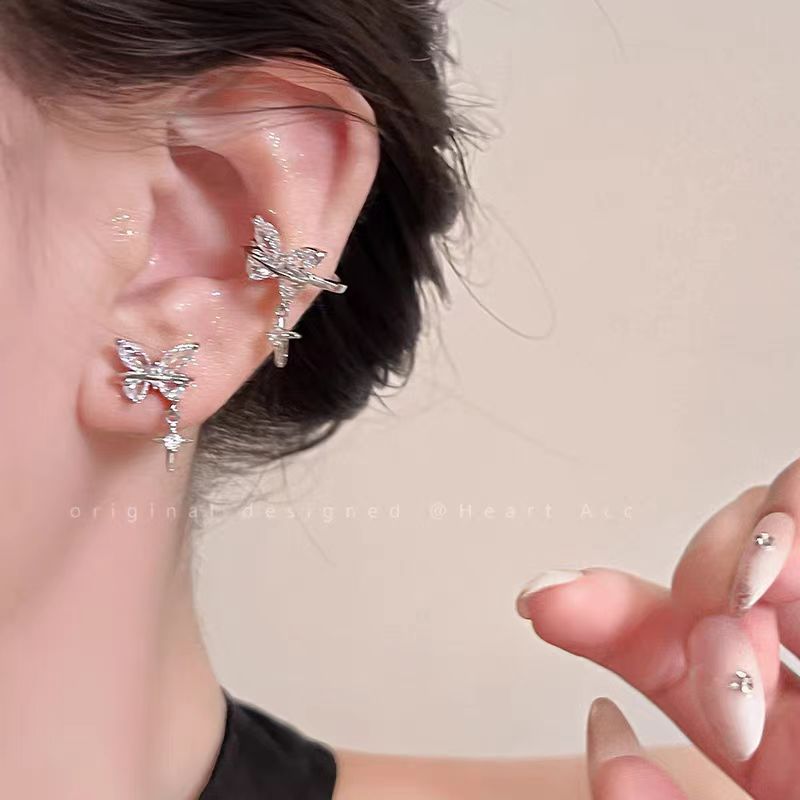 Heartbeat DNA! Butterfly Starlight Zircon silver needle stud earrings for women, light luxury, niche and exquisite ear bone clips without ear piercings Application Scenario