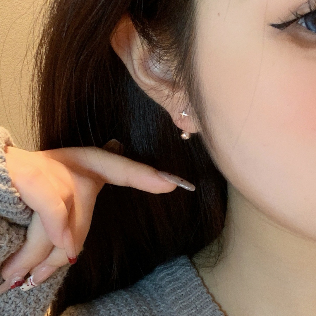 Rear-hanging round bead four-pointed star stud earrings for women, 2025 new bestseller earrings, niche design sense, high-end earrings and earrings details Picture