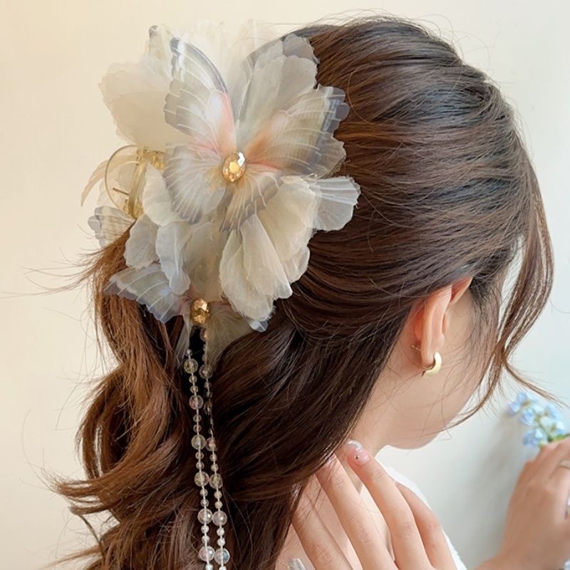 New fashionable, sweet and elegant, versatile butterfly crystal tassel gripper, high-end back head updo shark clip Specification drawing