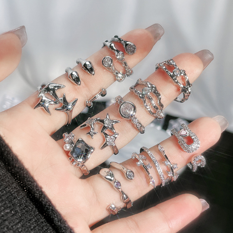 Irregular and irregular-shaped texture pleated open ring, minimalist and individualistic index finger ring, elegant and versatile ring details Picture