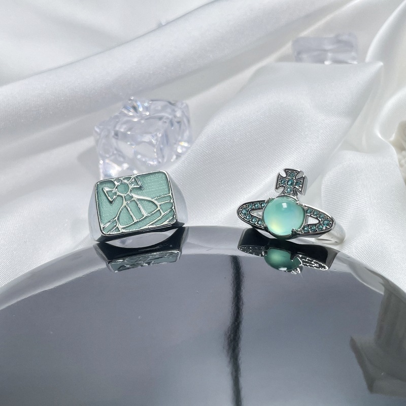 The Saturn drop glaze open ring, a trendy and cool European and American style, is a versatile, niche design that exudes a sense of sophistication and individuality Application Scenario