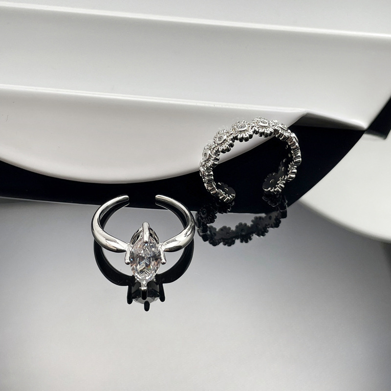 Simple and individual zircon fashion open ring for women on Instagram, cold style with a high-end feel, floral and niche index finger ring details Picture
