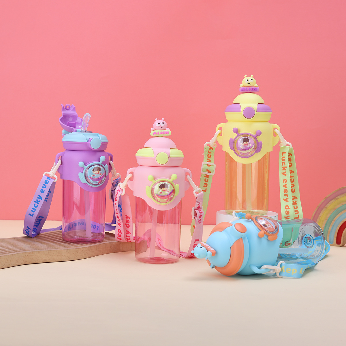 New high-appearure-level children's plastic cups, student cartoon dolls, straw cups, outdoor portable rope sports water bottles details Picture