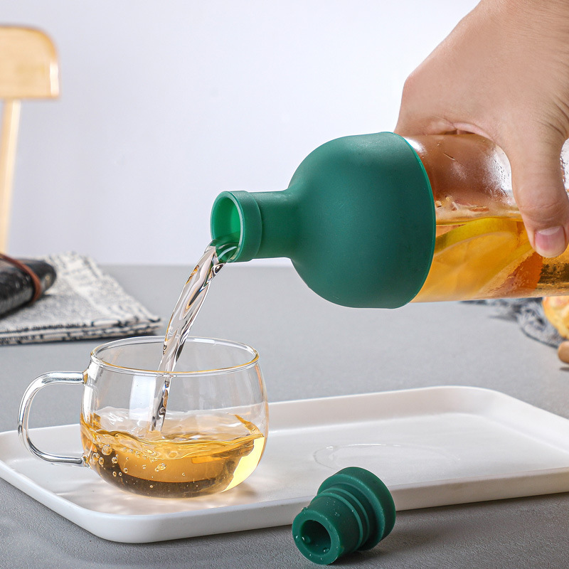 Glass cold brew pot, cold brew bottle, cold brew ice brew cup, popular fruit tea filter, silicone lid teapot, portable cup, glass cup Application Scenario