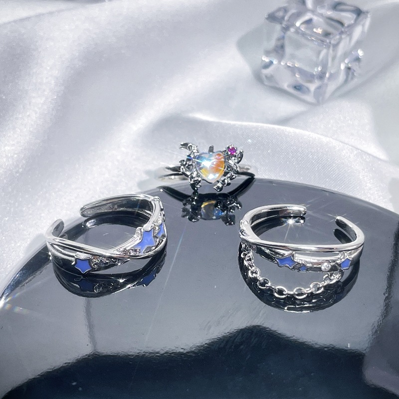 A minimalist and fashionable design with a star drop glaze open ring, a cold and elegant moonstone ring for women full figure